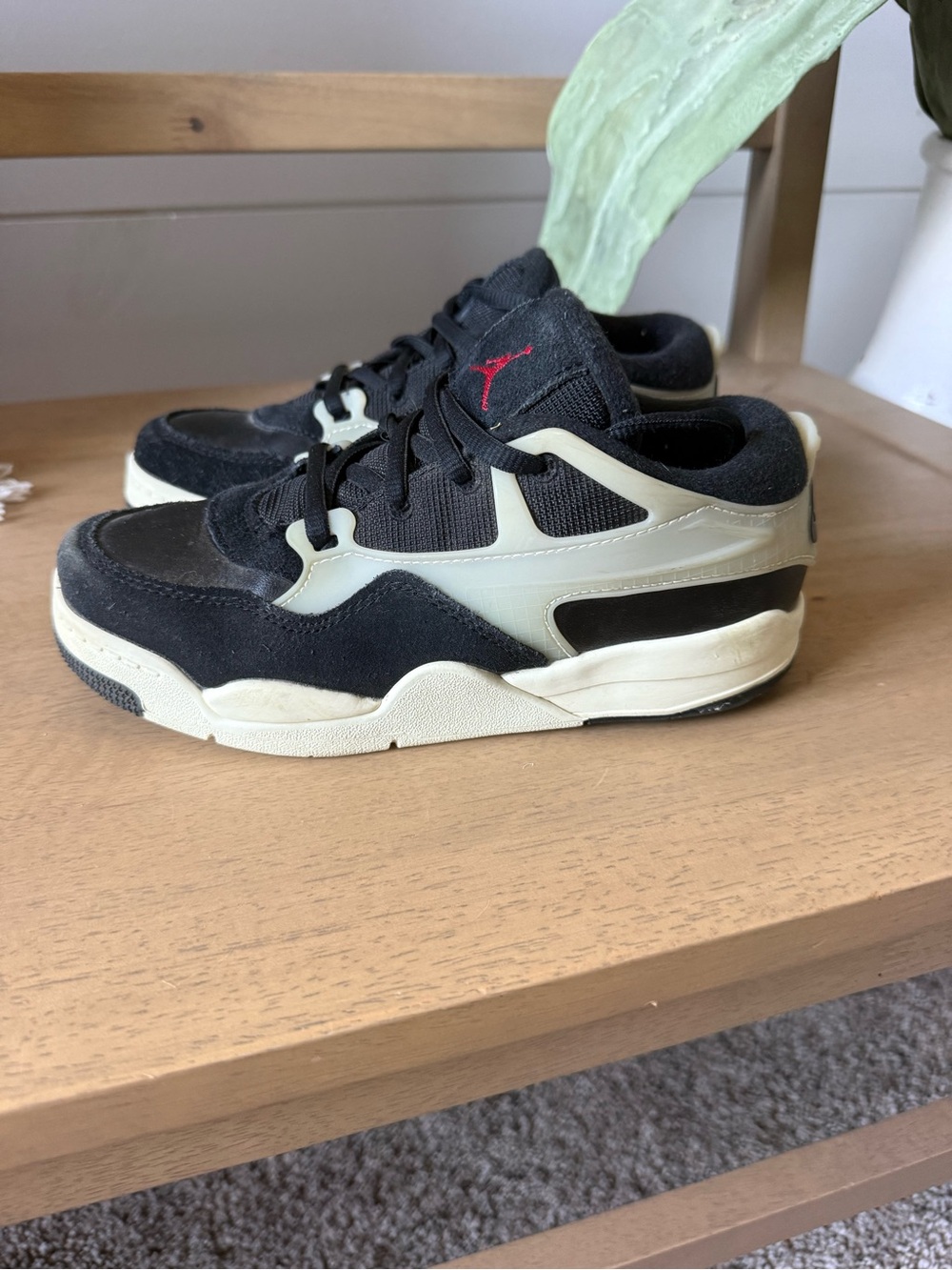 Jordan 4 RM